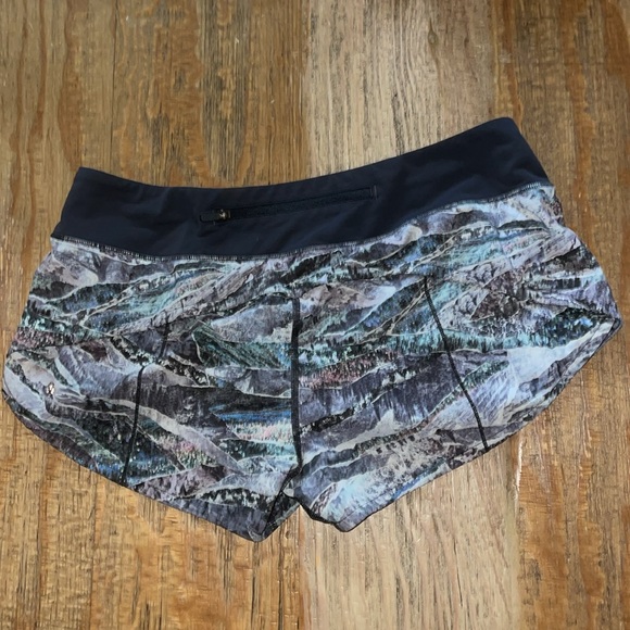 Lululemon Speed Up Short LR 2.5” Size: 8 Color: Grey Multi - Picture 2 of 4